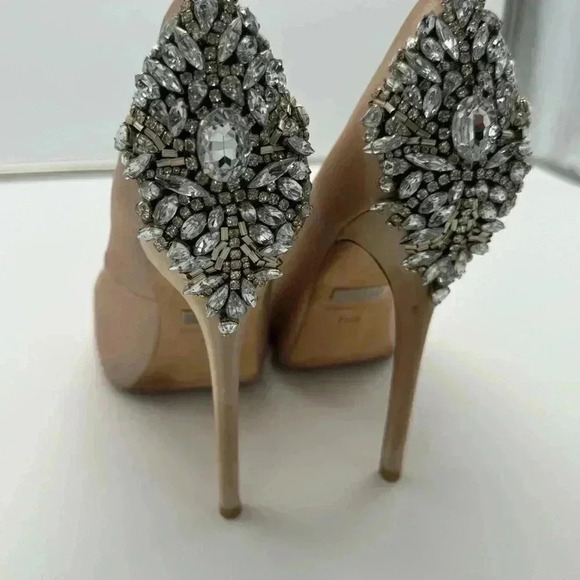 Pre-loved Badgley Mischka Kiara Nude Beige - Picture 7 of 9